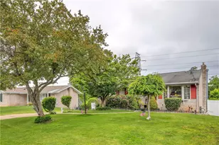 1998 Bernice Dr, North Huntingdon, PA 15642 - Photo 3