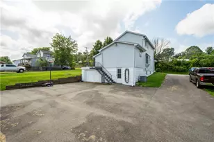 1211 Main St, Bentleyville, PA 15314 - Photo 31