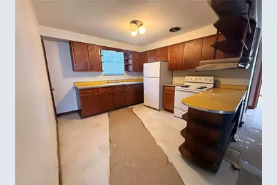 341 N Grant Ave Apt 2, Kittanning, PA 16201 - Photo 5