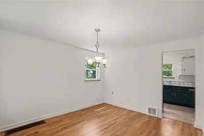 284 Barclay Ave, Pittsburgh, PA 15221 - Photo 7