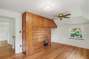 284 Barclay Ave, Pittsburgh, PA 15221 - Photo 13