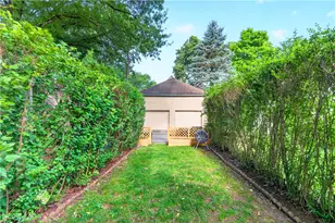 544 S Trenton Ave, Pittsburgh, PA 15221 - Photo 13