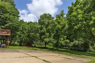 2637 Turkey Ridge Rd, Washington Township, PA 15613 - Photo 7