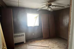 512 Glenn St, Wilmerding, PA 15148 - Photo 15