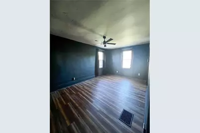 409 Vine St, Munhall, PA 15120 - Photo 21