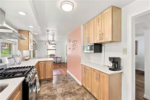 1131 Girard Rd, Pittsburgh, PA 15227 - Photo 11
