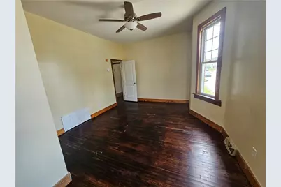 701 E 14th Ave, Munhall, PA 15120 - Photo 7