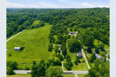 300 Millersdale Road, Hempfield Township, PA 15601 - Photo 7
