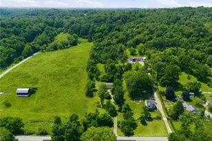 300 Millersdale Rd, Hempfield Township, PA 15601 - Photo 7