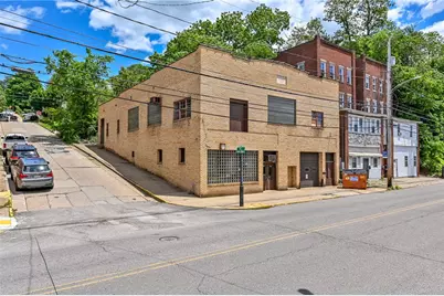 242 Merchant St, Ambridge, PA 15003 - Photo 3