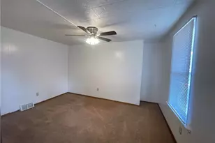 622 Center Ave, Butler, PA 16001 - Photo 9