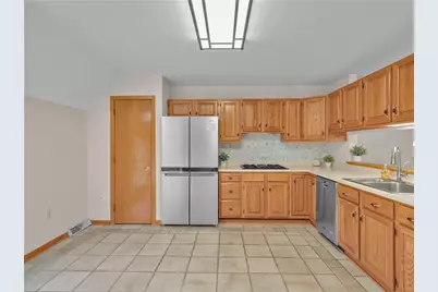 1420 Towne Square Dr, Pittsburgh, PA 15101 - Photo 11