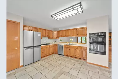 1420 Towne Square Dr, Pittsburgh, PA 15101 - Photo 9