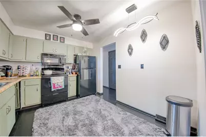 716 Monroe Ave, California, PA 15417 - Photo 3