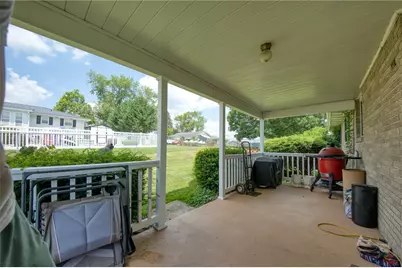 716 Monroe Ave, California, PA 15417 - Photo 25