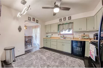 716 Monroe Ave, California, PA 15417 - Photo 5