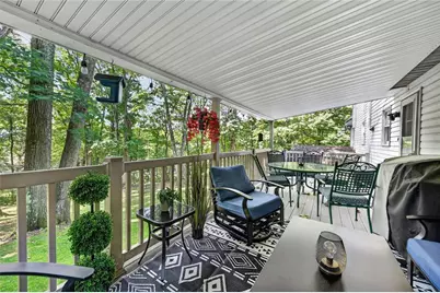 574 Highland Dr, Rayne Township-Ernest, PA 15747 - Photo 7