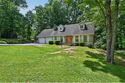 574 Highland Dr, Rayne Township-Ernest, PA 15747 - Photo 5