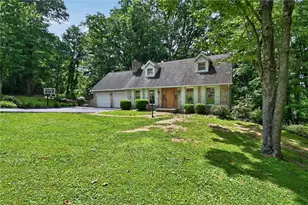 574 Highland Dr, Rayne Township-Ernest, PA 15747 - Photo 5