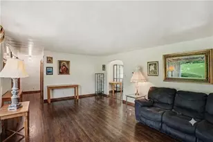 46 Laurel Ridge Rd, Coraopolis, PA 15108 - Photo 11
