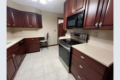12289 Herold Drive, North Huntingdon, PA 15642 - Photo 3