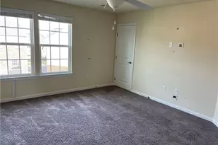 614 Fairgate Drive, Pine Township, PA 15090 - Photo 5