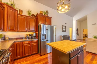 100 Clover Ln, South Union Township, PA 15401 - Photo 13