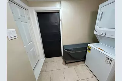 1004 Fritz St, Pittsburgh, PA 15203 - Photo 5