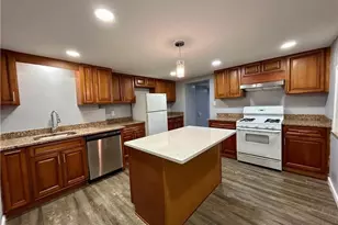 1004 Fritz St, Pittsburgh, PA 15203 - Photo 1
