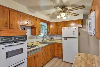 2 Blanchard Ln, North Versailles, PA 15137 - Photo 7