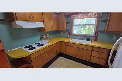 451 W Fairview St, Somerset Boro, PA 15501 - Photo 7