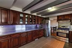 251 Franklin Dr, Pittsburgh, PA 15241 - Photo 3