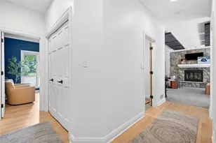 10489 Olde Villa Dr, Pittsburgh, PA 15044 - Photo 19