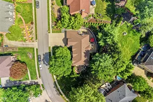 10489 Olde Villa Dr, Pittsburgh, PA 15044 - Photo 45