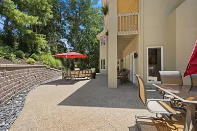 10489 Olde Villa Drive, Pittsburgh, PA 15044 - Photo 39