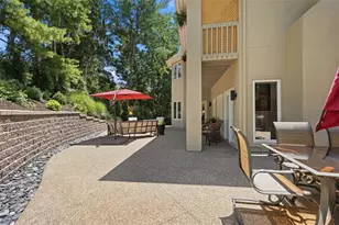 10489 Olde Villa Dr, Pittsburgh, PA 15044 - Photo 39
