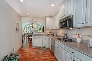 101 Cherry Hill Dr, Collier Township, PA 15142 - Photo 13