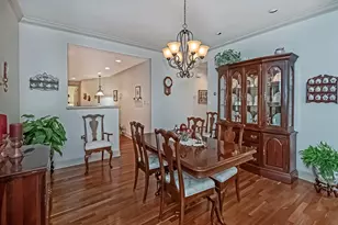 101 Cherry Hill Dr, Collier Township, PA 15142 - Photo 9
