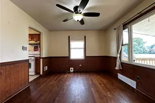633 Crowder Ave, Sharon, PA 16146 - Photo 5