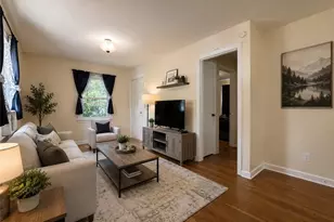 633 Crowder Ave, Sharon, PA 16146 - Photo 5