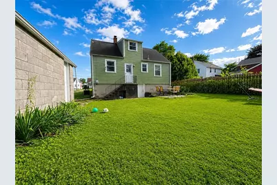 633 Crowder Ave, Sharon, PA 16146 - Photo 27