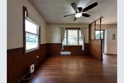 633 Crowder Ave, Sharon, PA 16146 - Photo 3