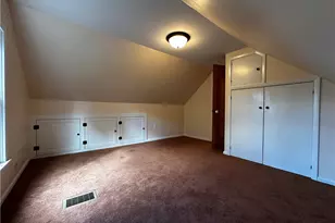 633 Crowder Ave, Sharon, PA 16146 - Photo 21