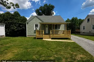 633 Crowder Ave, Sharon, PA 16146 - Photo 1
