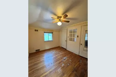 4526 Camelia St, East Pittsburgh, PA 15201 - Photo 13