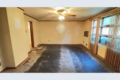 4526 Camelia St, East Pittsburgh, PA 15201 - Photo 3