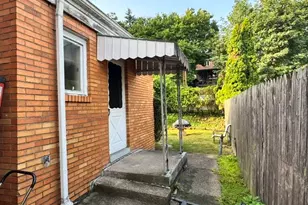 4526 Camelia St, East Pittsburgh, PA 15201 - Photo 9