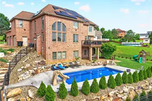 132 Moon Crest Cir, Rostraver, PA 15012 - Photo 3