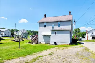 1018 E Main St, Rural Valley Boro, PA 16249 - Photo 31