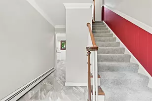 208 Lynwood Dr, Hempfield Township, PA 16125 - Photo 3